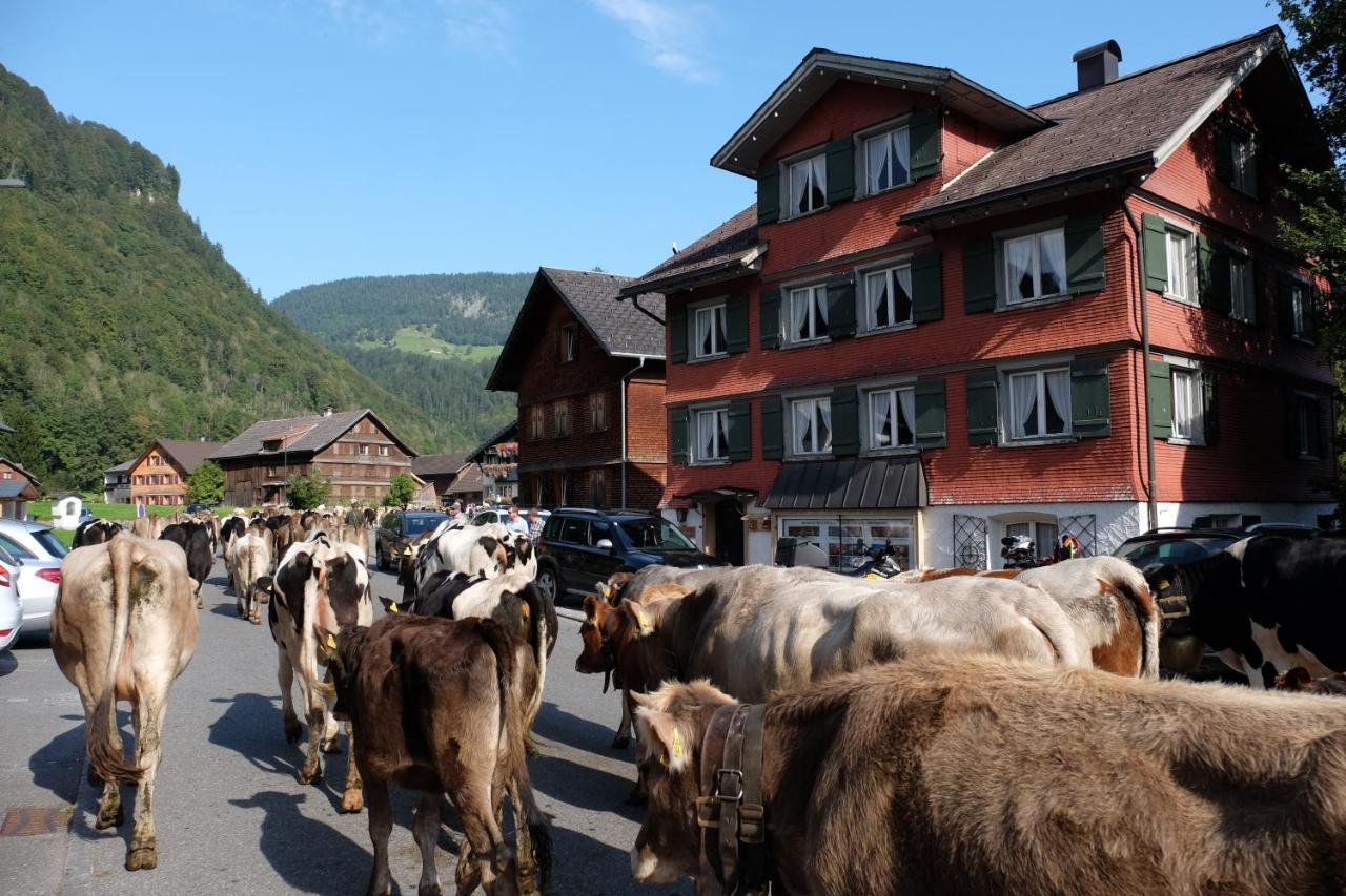 Alps Romantik Mellau Eksteriør billede